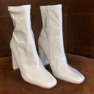 Steve Madden Women's Lynden Ankle Boot